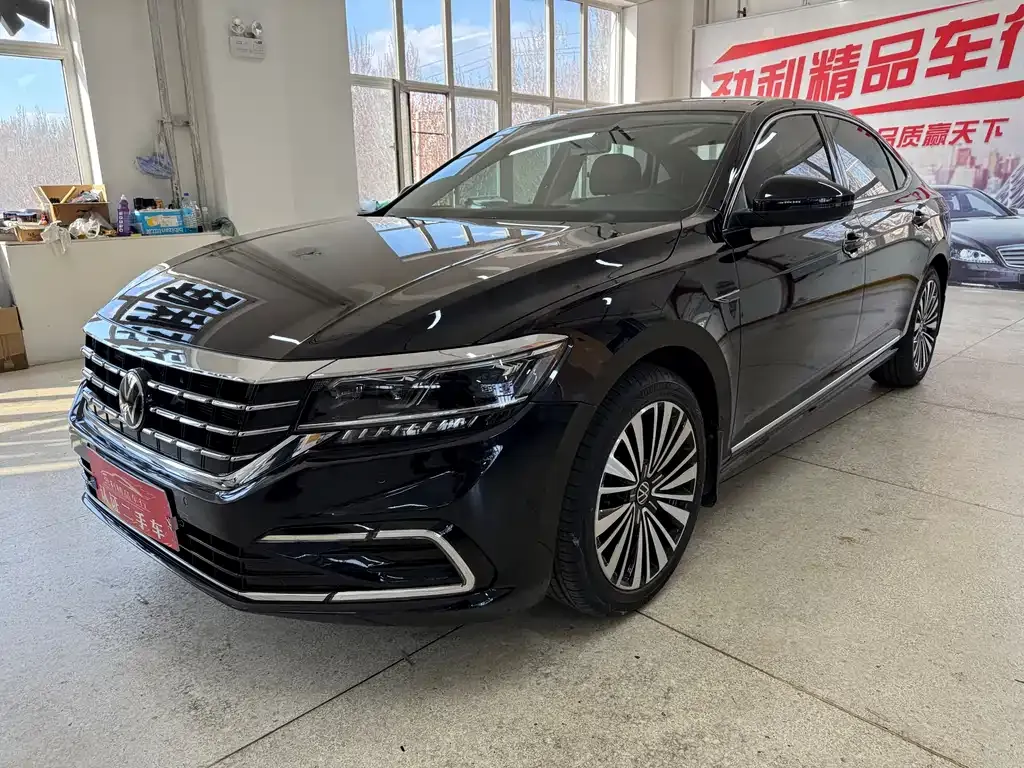 Volkswagen Passat 2021 из CN, фото 1