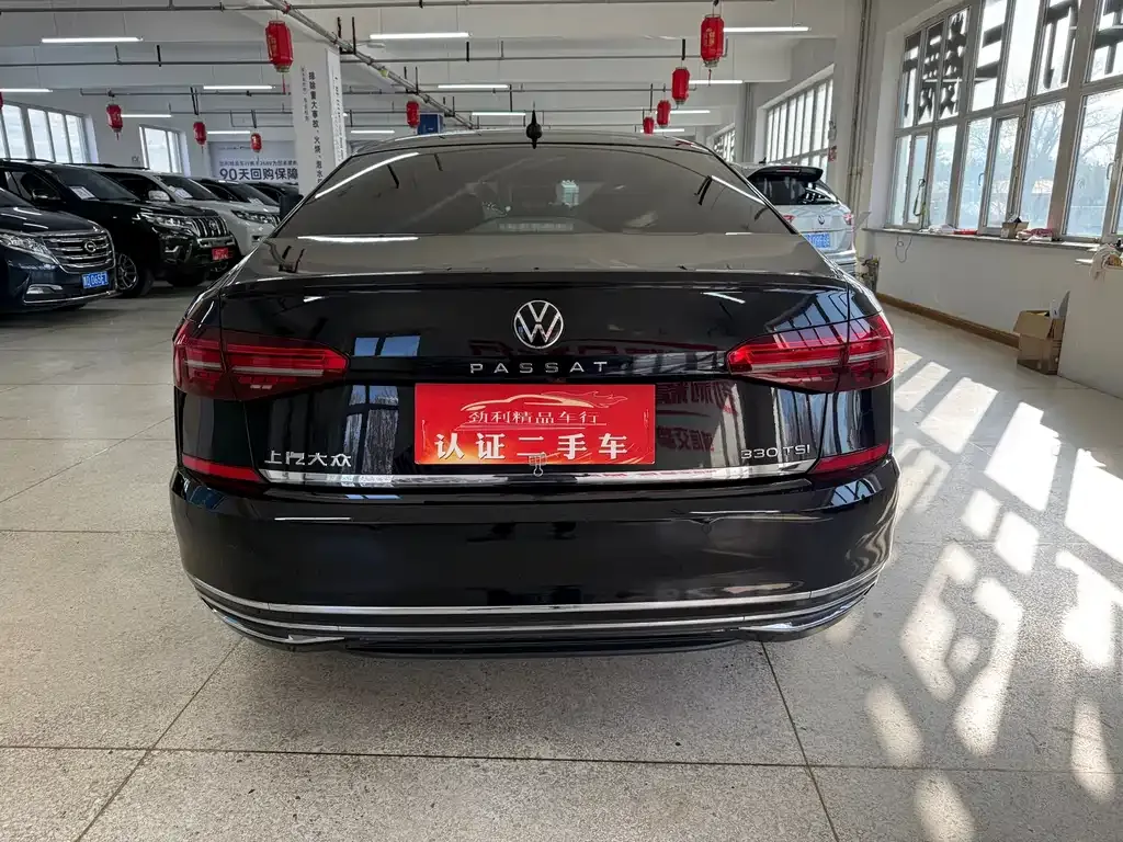 Volkswagen Passat 2021 из CN, фото 7