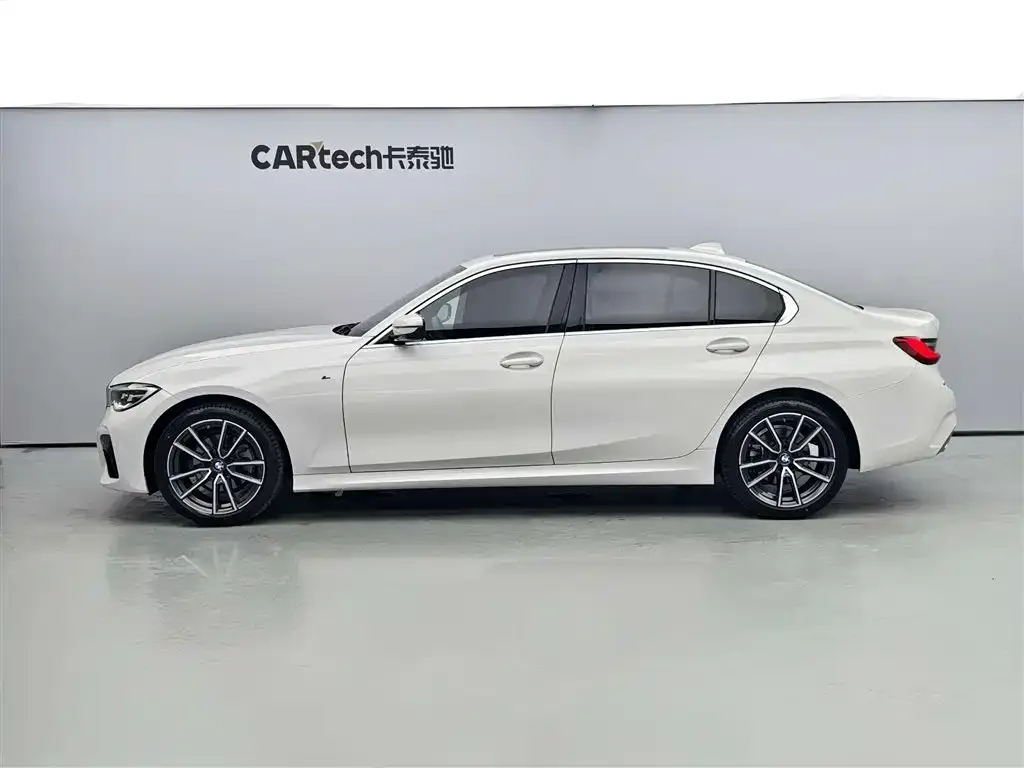 BMW 3 Series 2021 из CN, фото 2