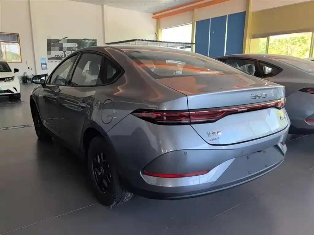 BYD Qin PLUS 2026 из CN, фото 9