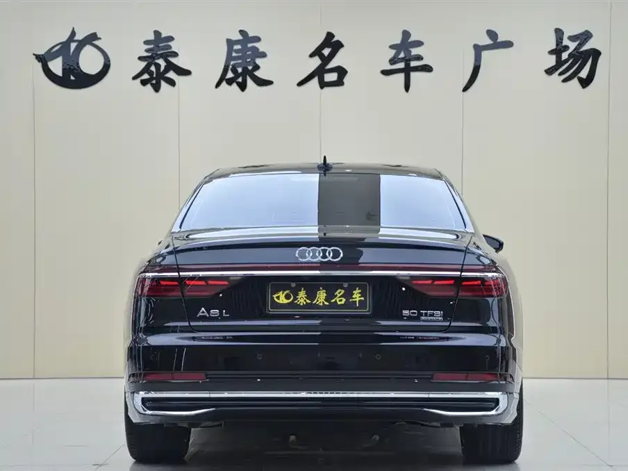 Audi A8 2025 из CN, фото 7