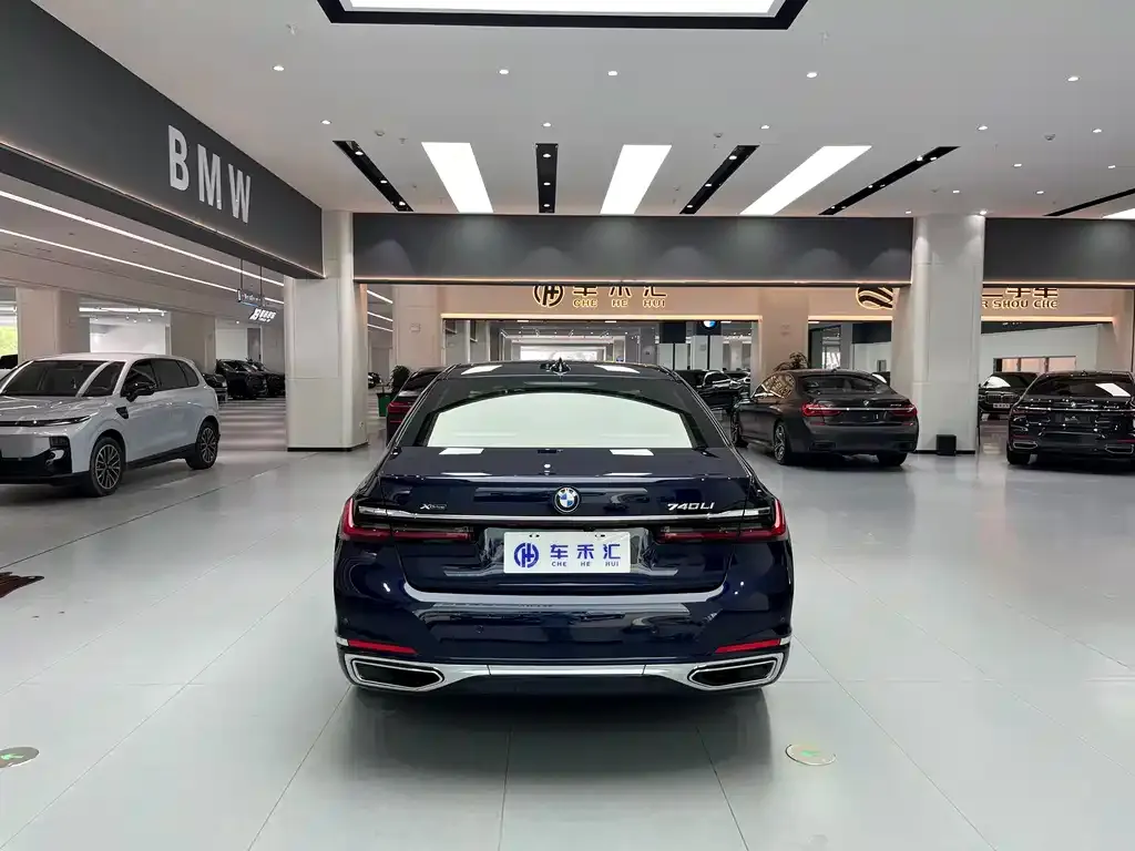 BMW 7 Series 2021 из CN, фото 5