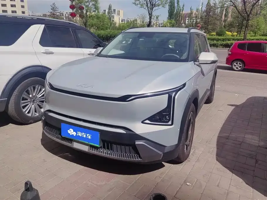 Kia EV5