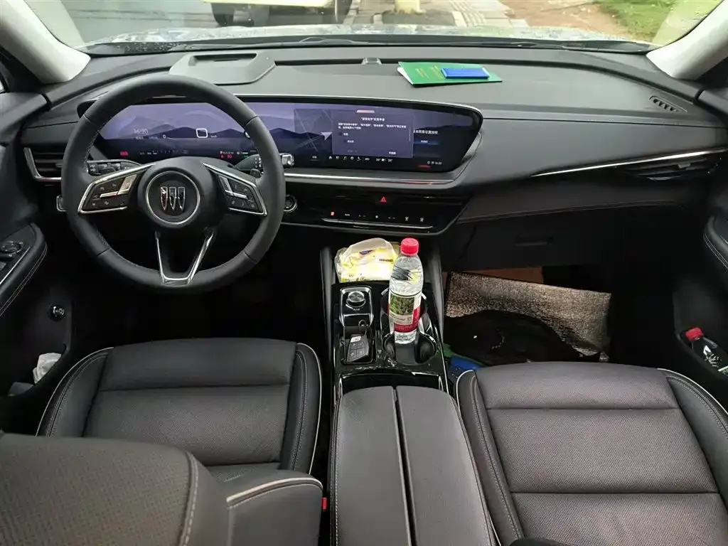 Buick Envision Plus — фото 6