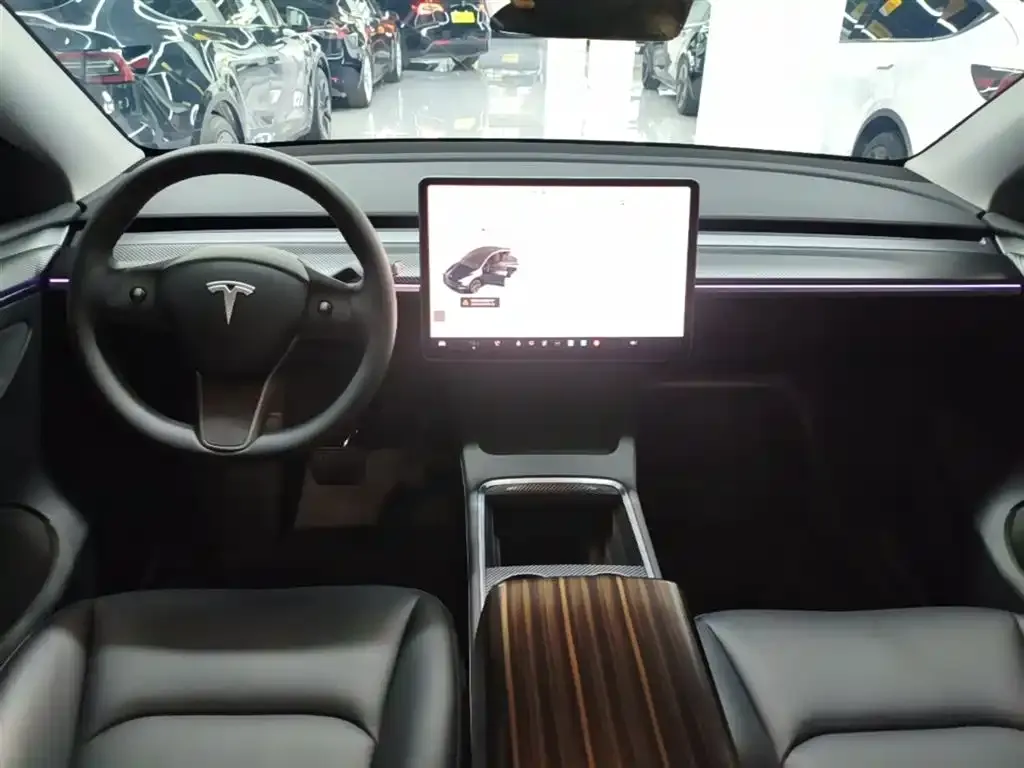 Tesla Model Y 2024 из CN, фото 9