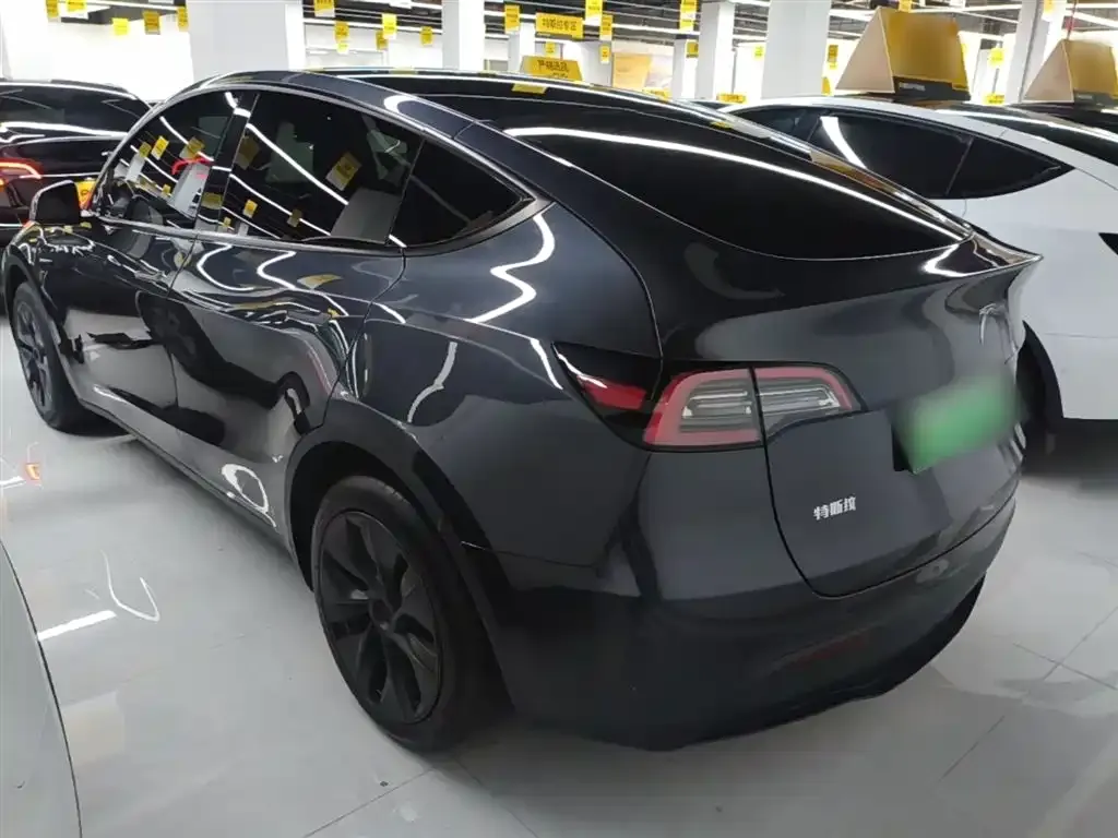 Tesla Model Y 2024 из CN, фото 7