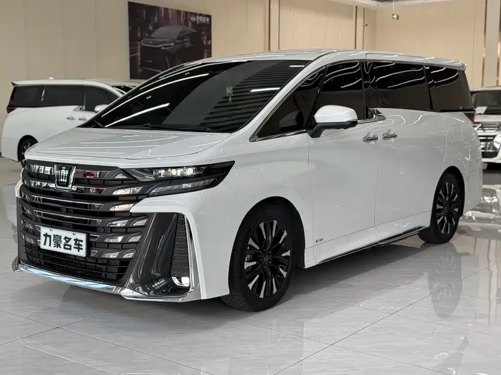 Toyota Vellfire 2025 из CN, фото 1