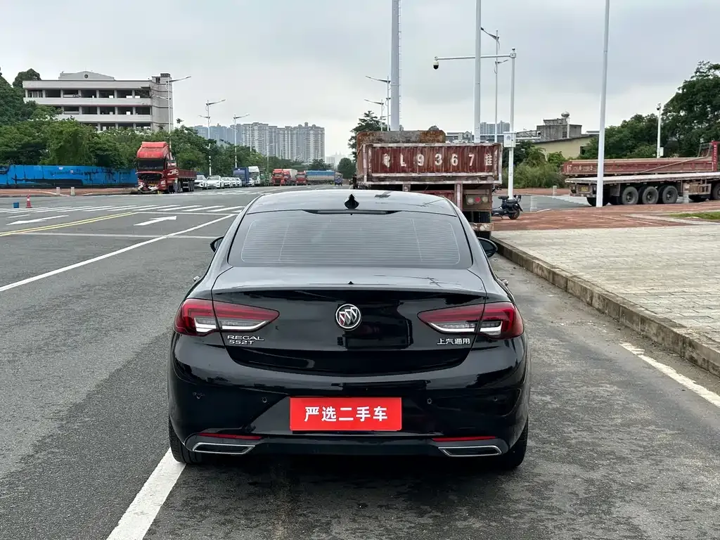 Buick Regal — фото 6