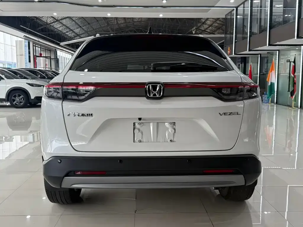 Honda Vezel 2023 из CN, фото 10
