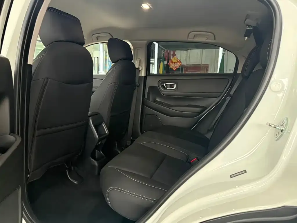 Honda Vezel 2023 из CN, фото 4