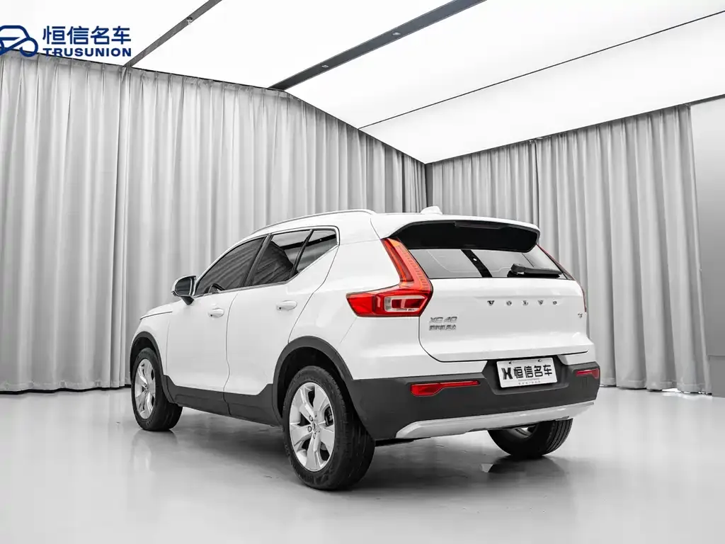 Volvo XC40 2021 из CN, фото 6