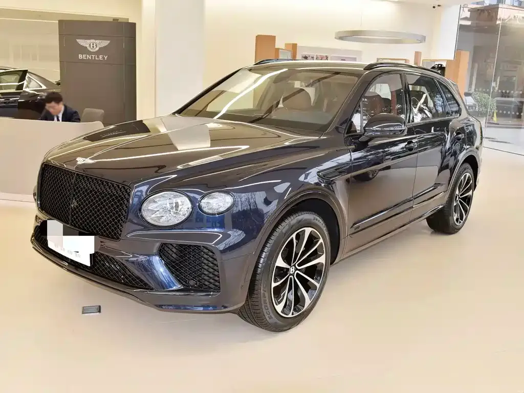 Bentley Bentayga 2024 из CN, фото 1