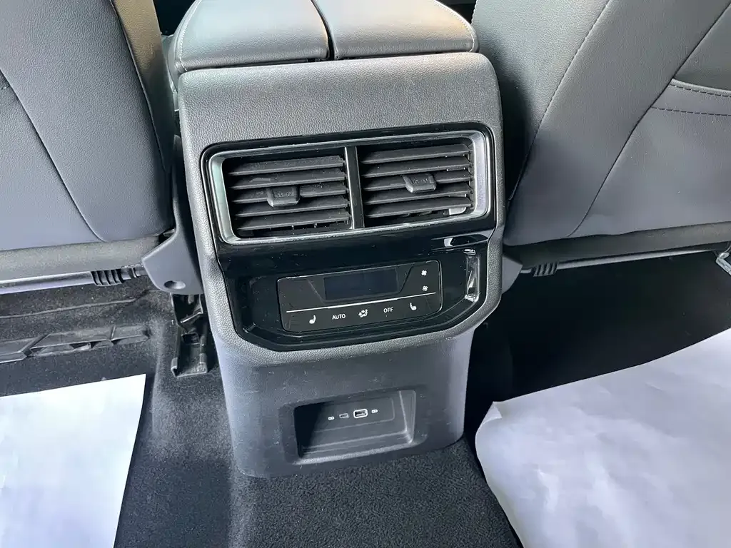 Volkswagen Teramont X 2022 из CN, фото 8