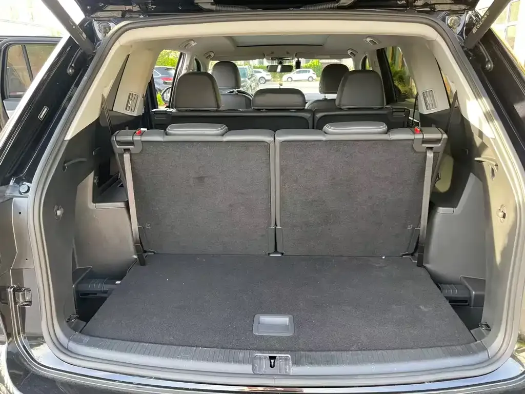 Volkswagen Teramont X 2022 из CN, фото 7