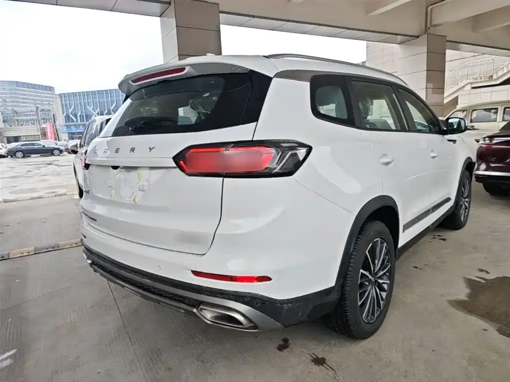 Chery Tiggo 8 PLUS — фото 9