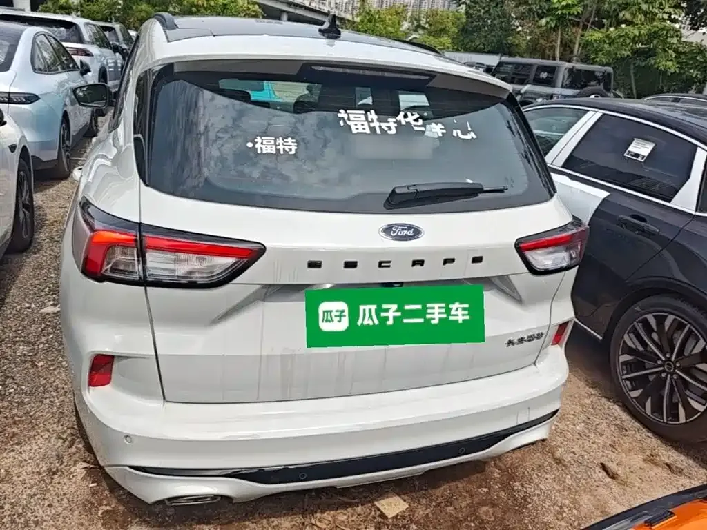Ford Escape 2023 из CN, фото 5