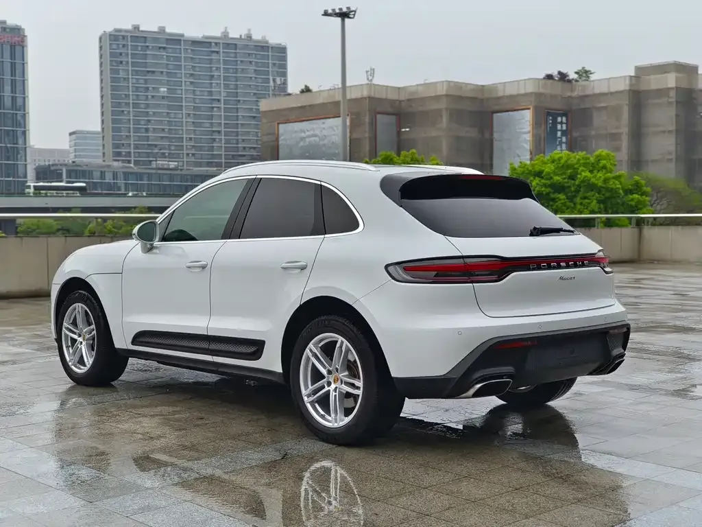 Porsche Macan — фото 10
