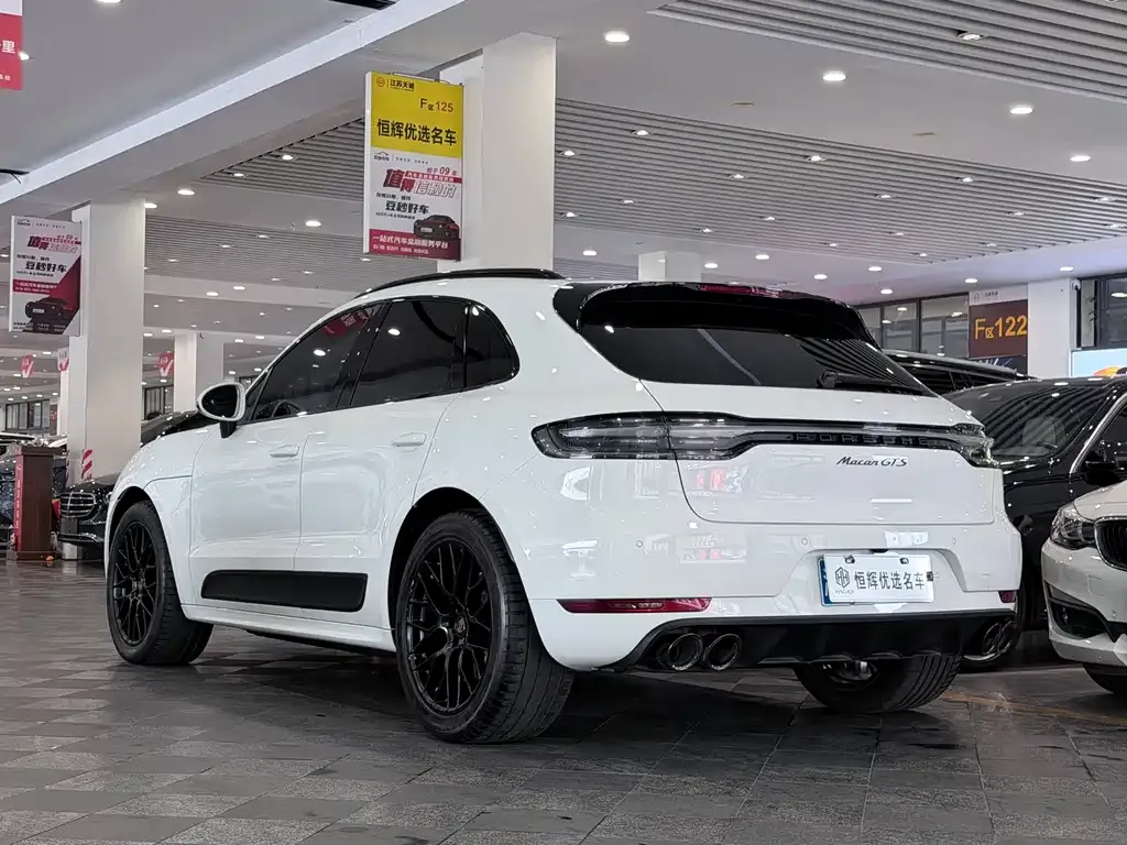 Porsche Macan 2021 из CN, фото 10