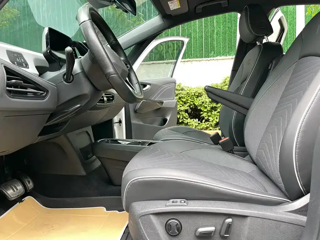 Volkswagen ID.3 2024 из CN, фото 3