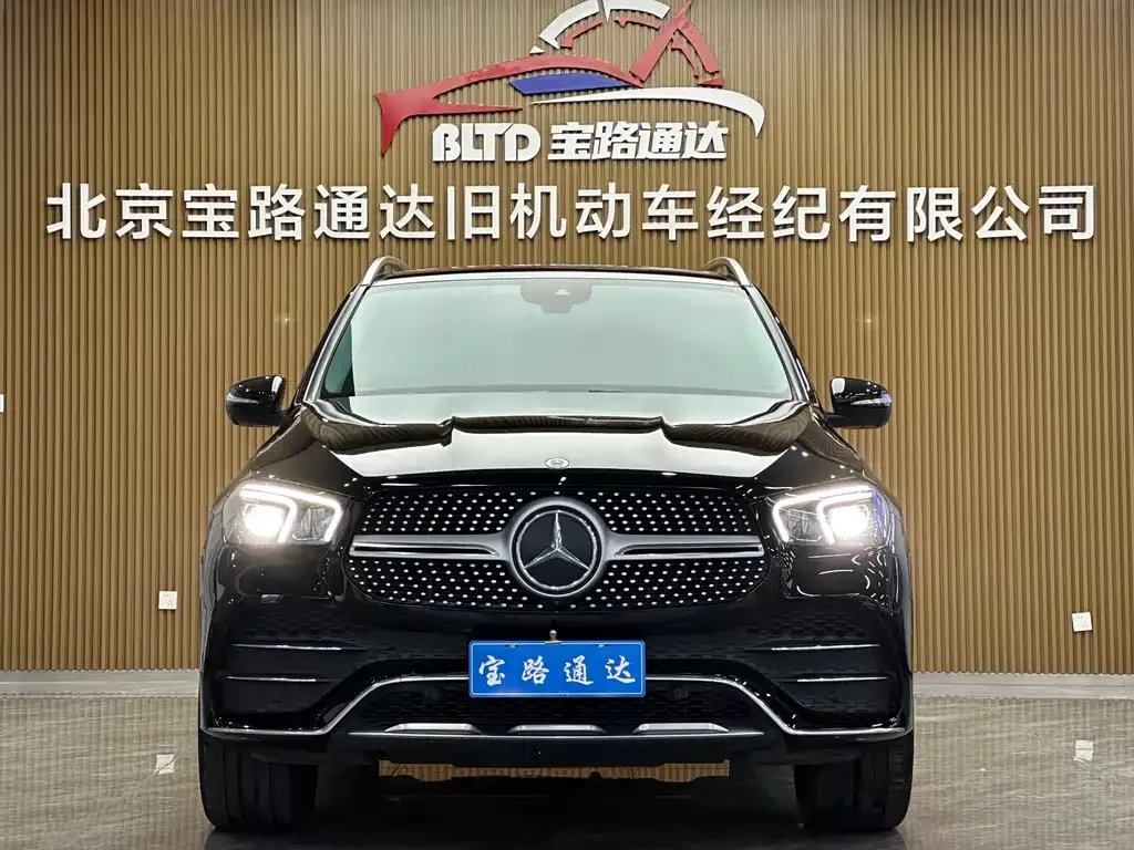 Mercedes-Benz GLE — фото 5