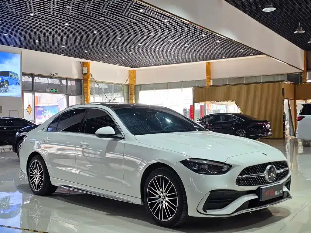 Mercedes-Benz C-Class — фото 10