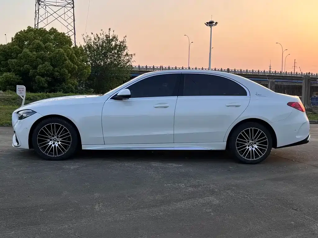 Mercedes-Benz C-Class 2024 из CN, фото 4