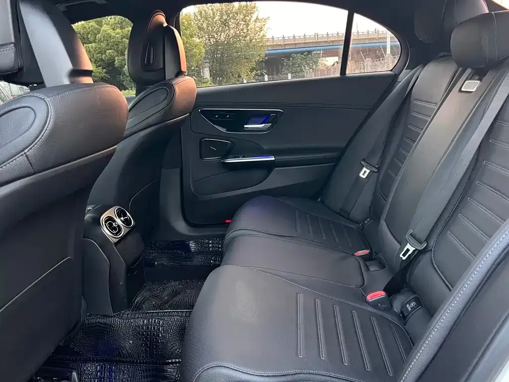Mercedes-Benz C-Class 2024 из CN, фото 9