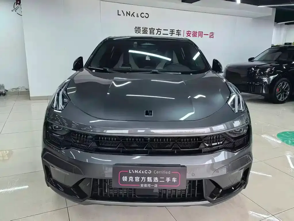 Lynk & Co 05