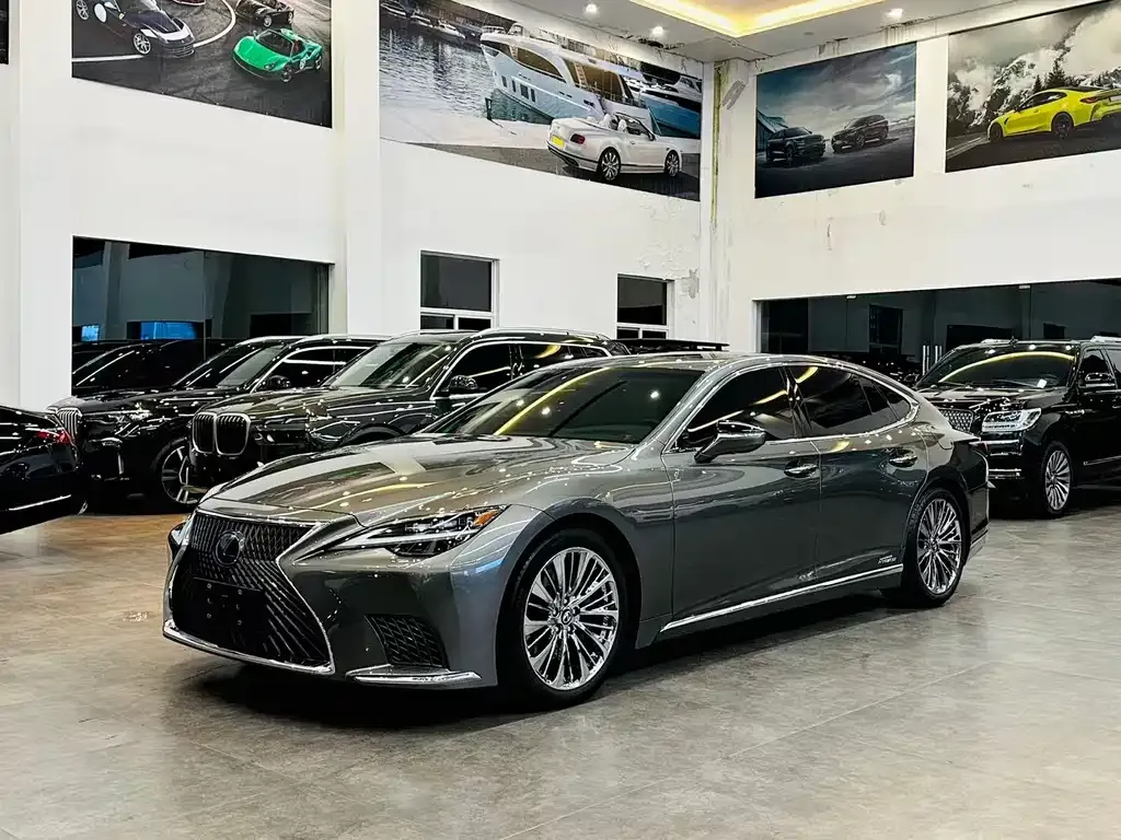 Lexus LS 2021 из CN, фото 1