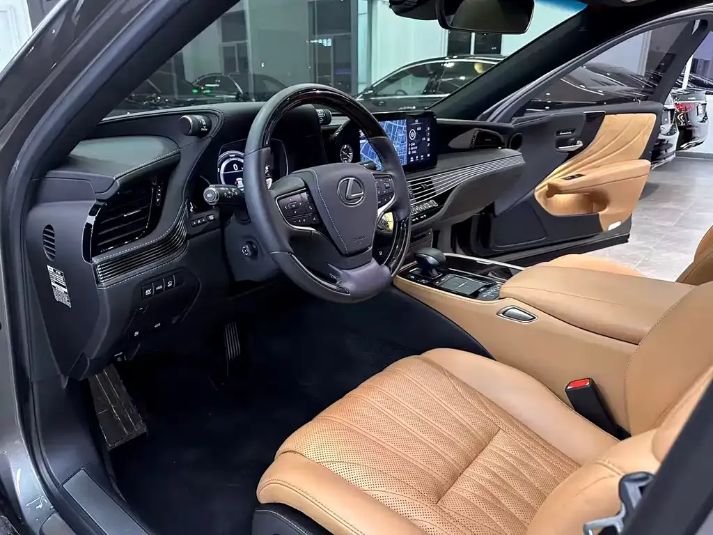 Lexus LS 2021 из CN, фото 7