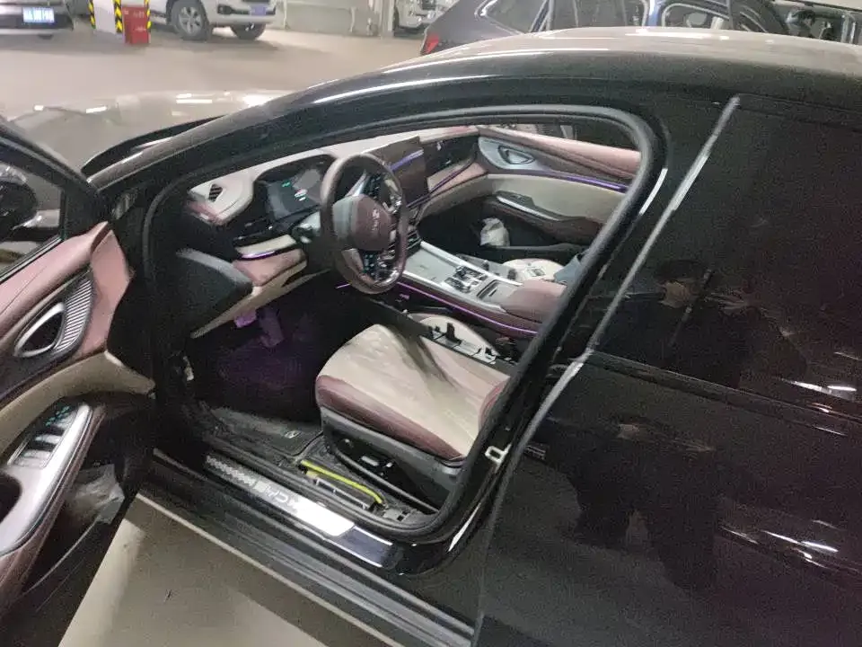 BYD Seal — фото 10