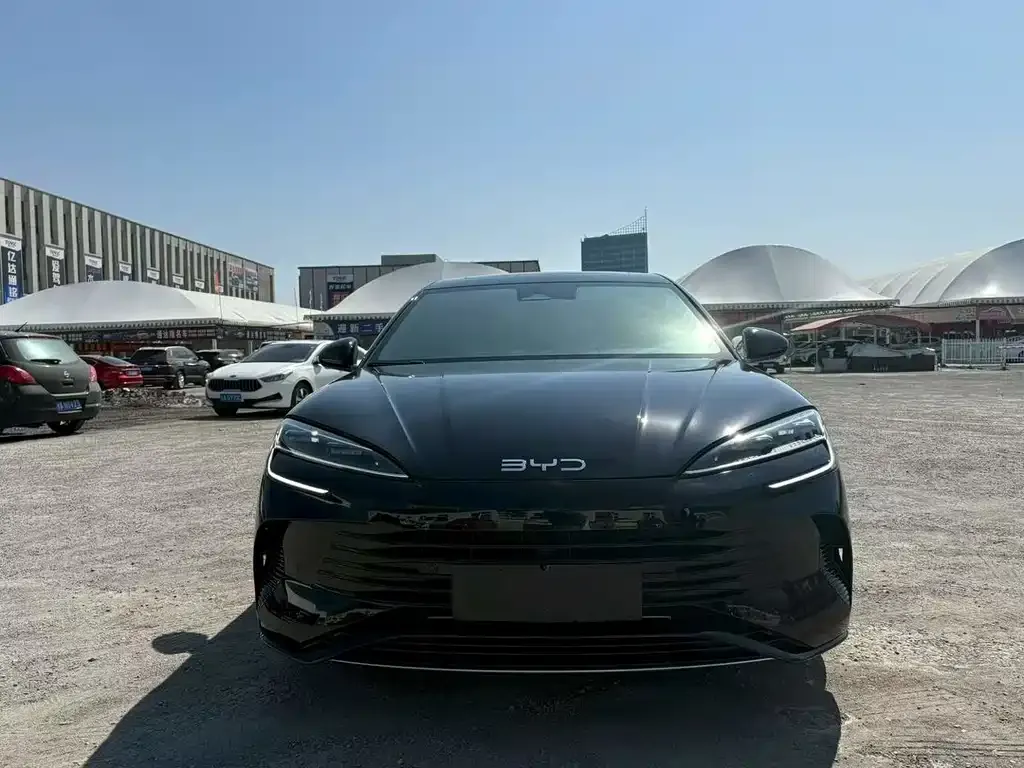 BYD Seal — фото 4