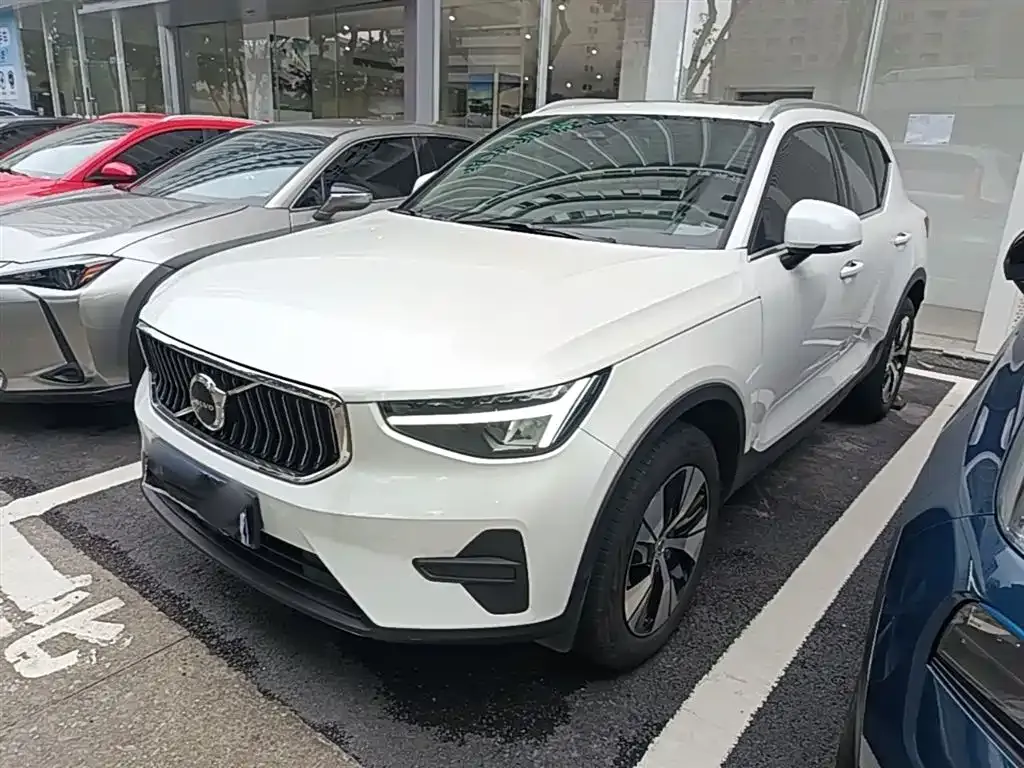 Volvo XC40