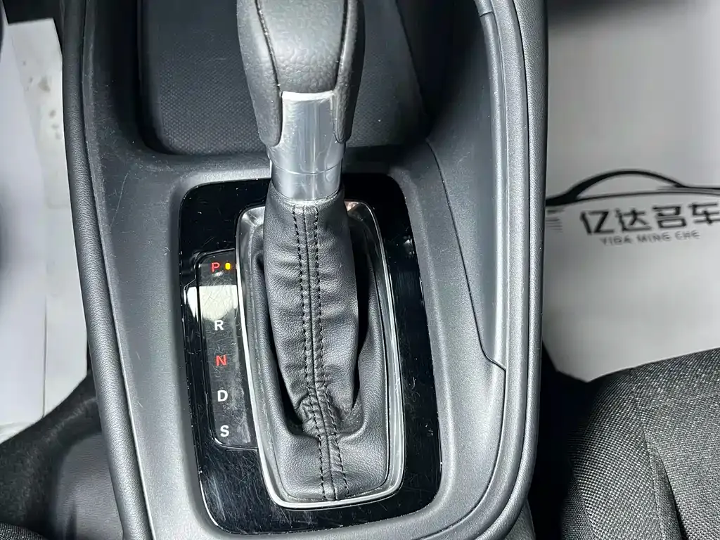 Honda Vezel 2023 из CN, фото 5