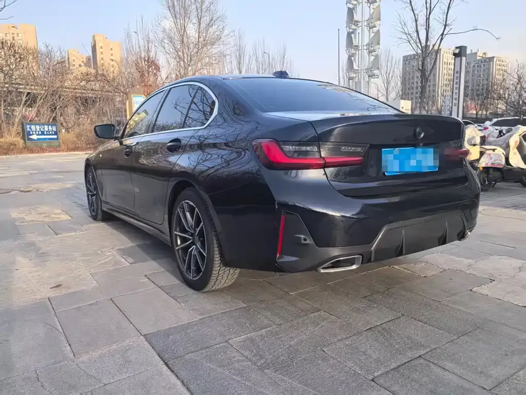 BMW 3 Series 2024 из CN, фото 4