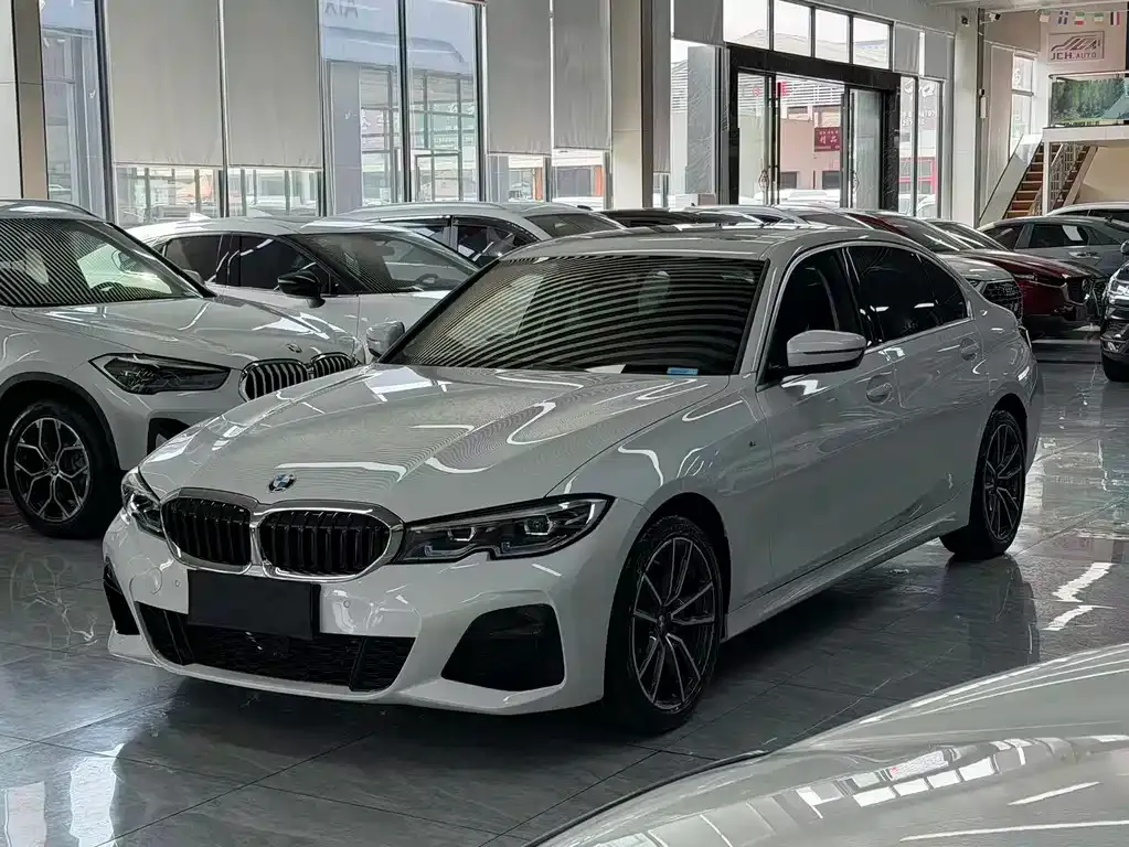 BMW 3 Series — фото 1