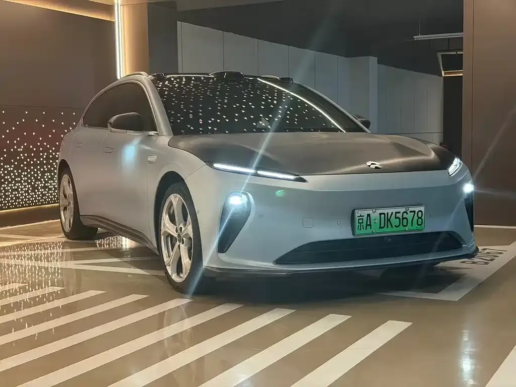 NIO ET5T 2024 из CN, фото 9