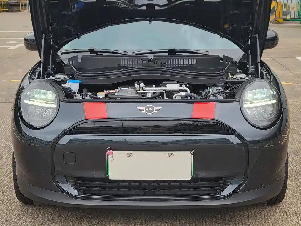 MINI Cooper EV 2025 из CN, фото 3