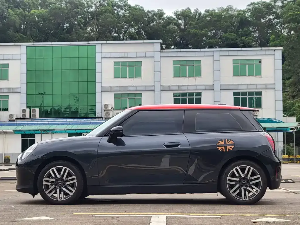 MINI Cooper EV 2025 из CN, фото 6
