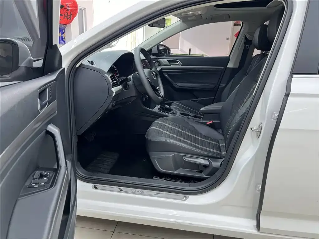 Volkswagen Lavida 2021 из CN, фото 5