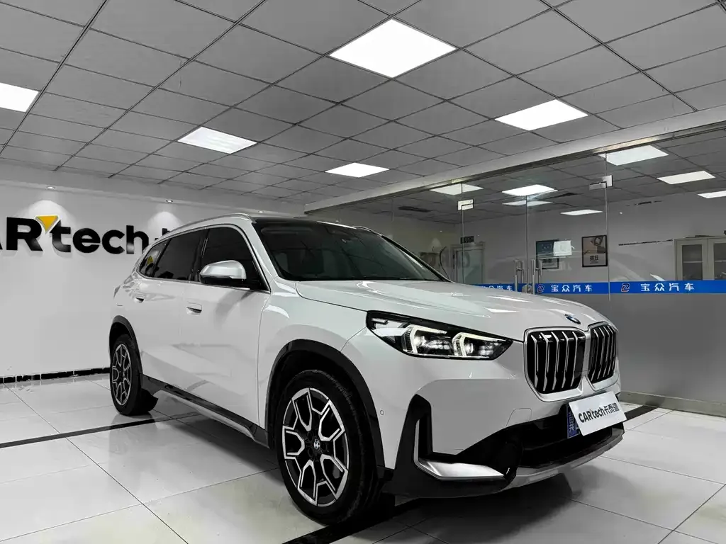 BMW X1 — фото 3