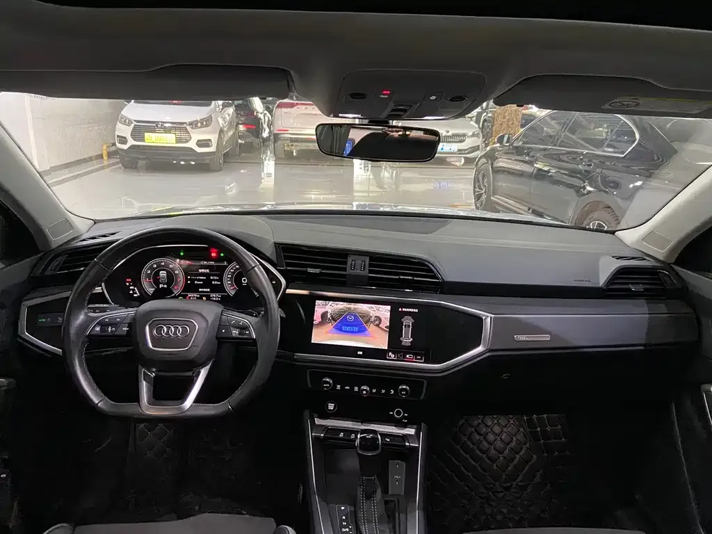 Audi Q3 2022 из CN, фото 5