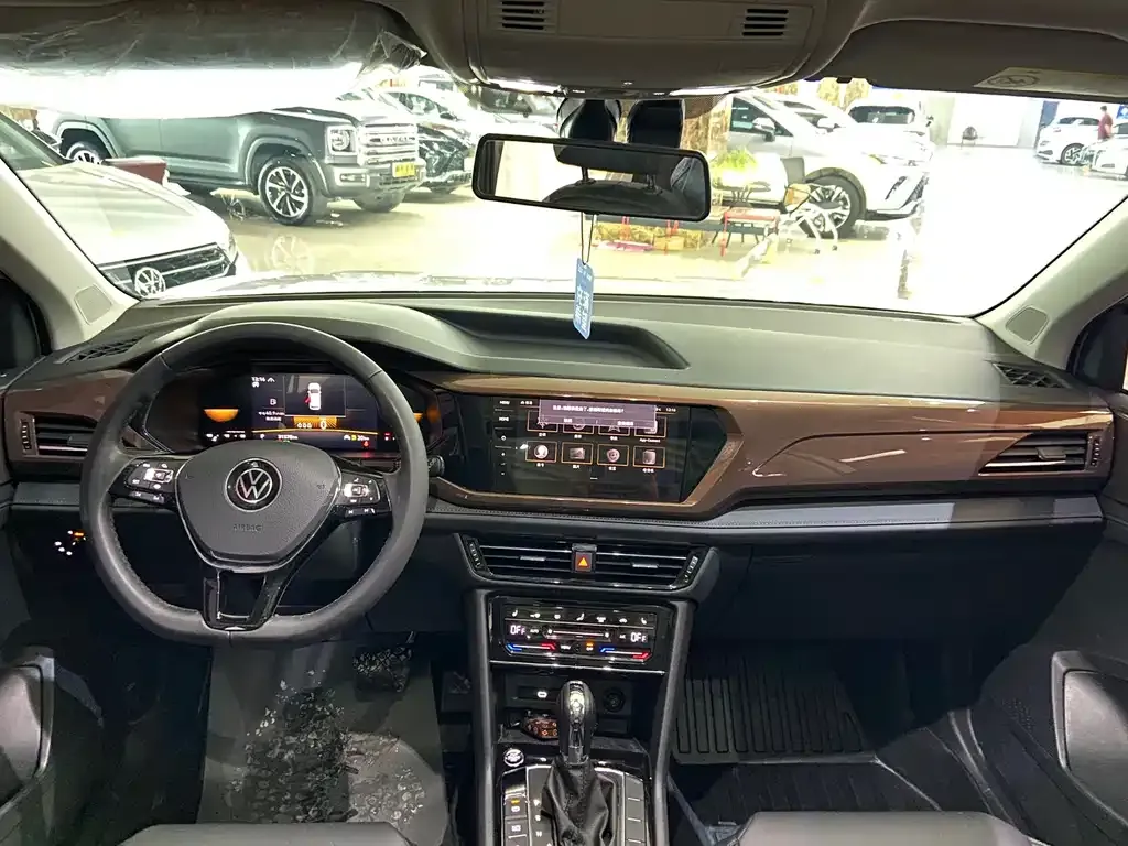 Volkswagen Tharu 2022 из CN, фото 5