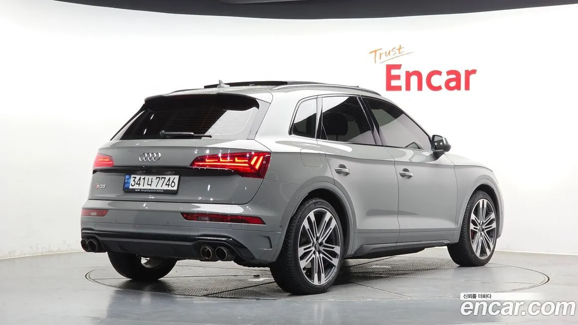 Audi SQ5 2021 из KR, фото 4