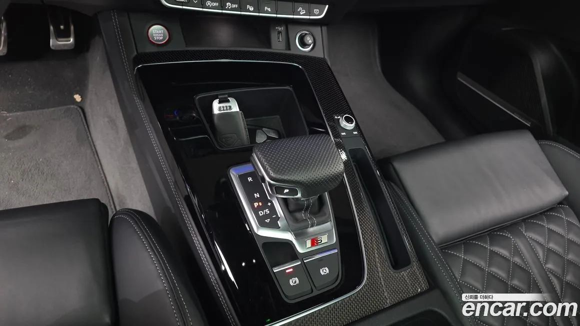 Audi SQ5 2021 из KR, фото 6