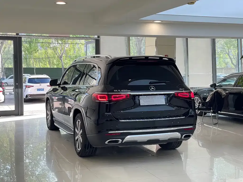 Mercedes-Benz GLS — фото 7