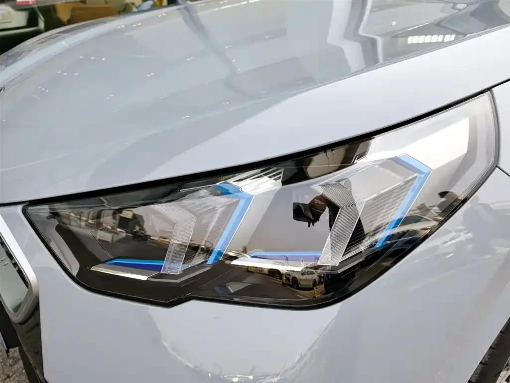 BMW X2 (Import) — фото 2