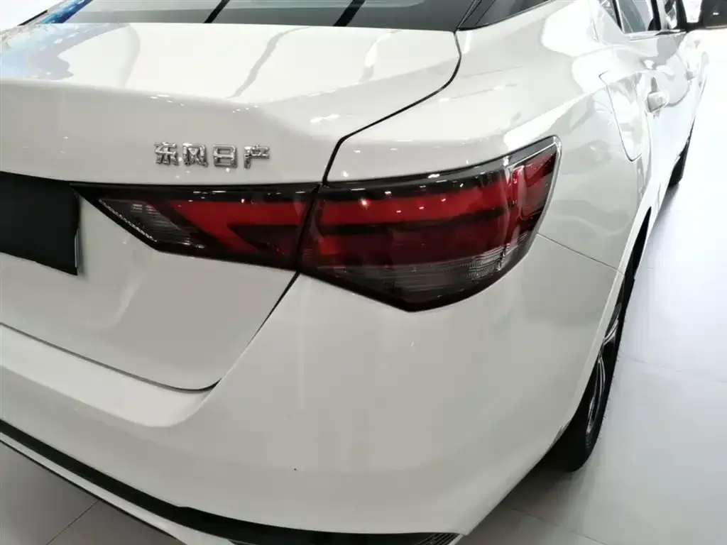 Nissan Sylphy — фото 3