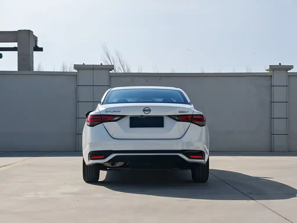Nissan Sylphy 2024 из CN, фото 2