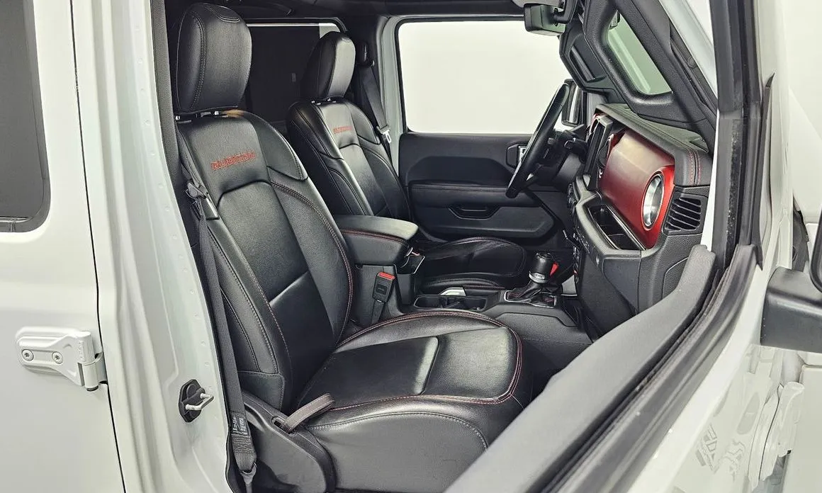 Jeep Wrangler 2021 из KR, фото 10